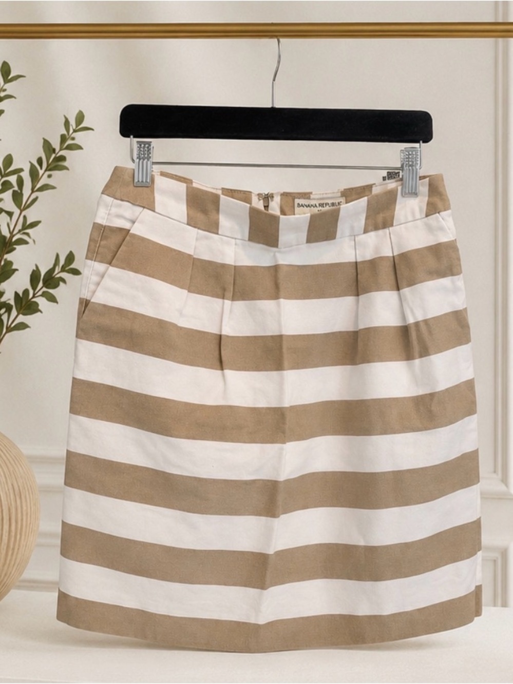 Banana Republic Cream and Khaki Striped Mini Skirt